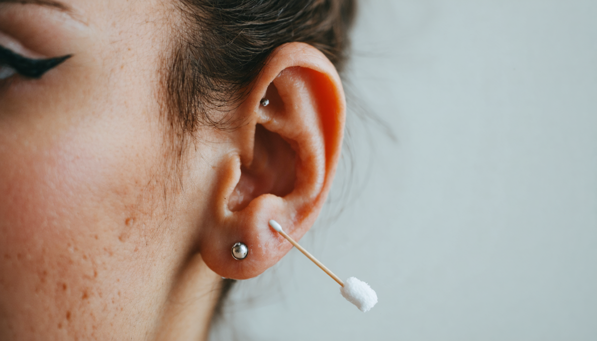 découvrez comment éliminer efficacement la lymphe de votre piercing grâce à nos astuces pratiques et apprenez à éviter les pièges courants pour une guérison rapide et sans complications.